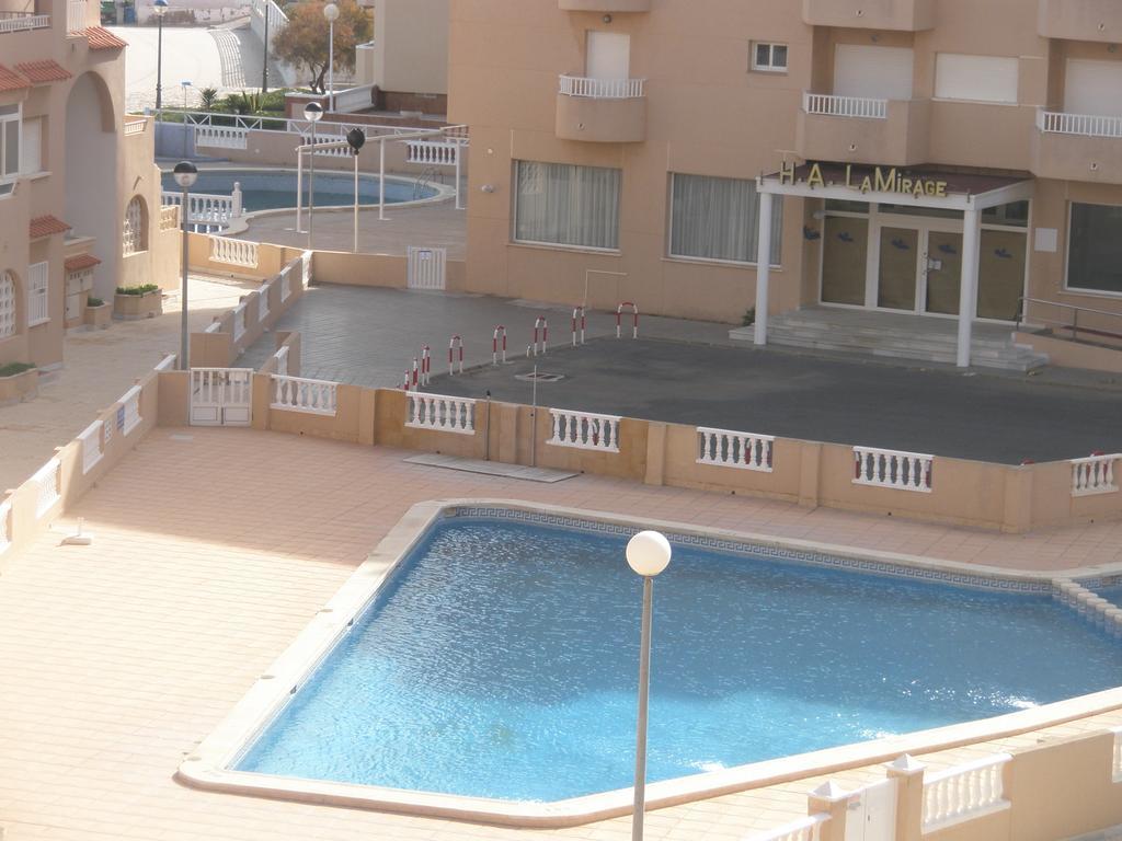 Apartamentos Copacabana Playa ラ・マンガ・デル・マール・メノール エクステリア 写真