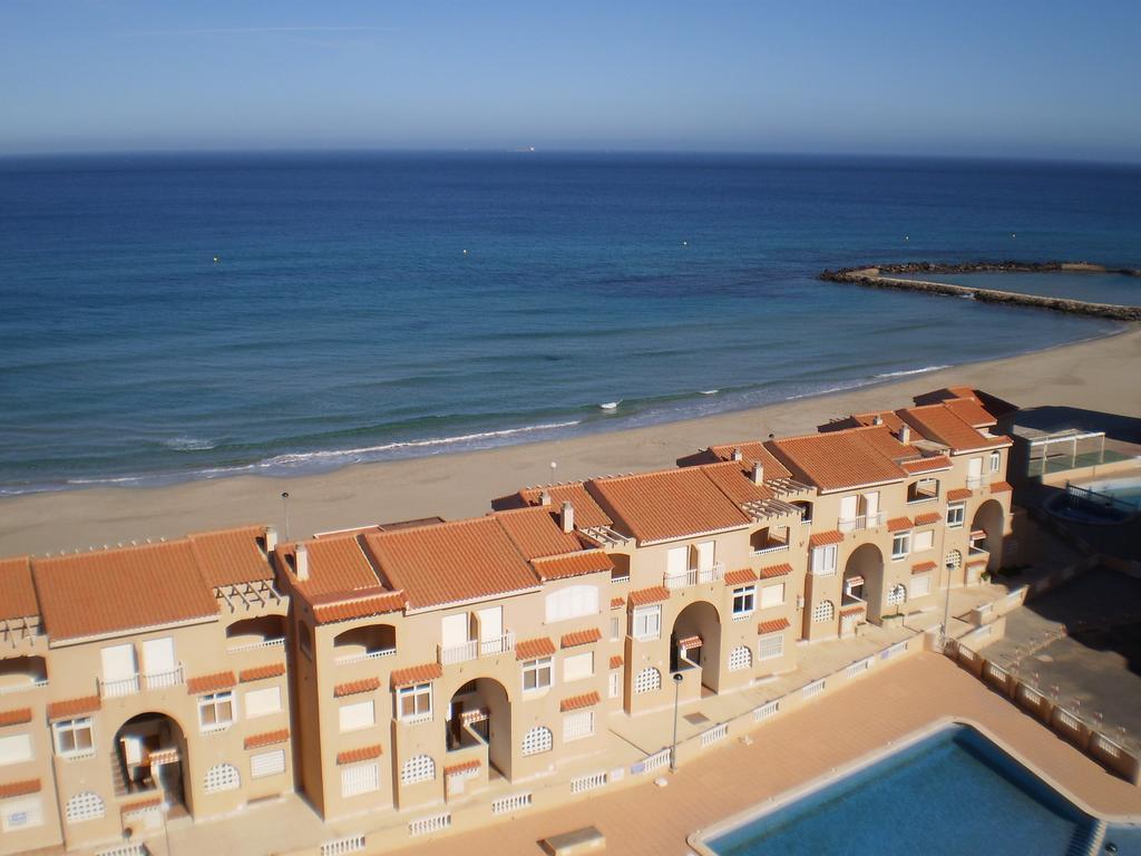 Apartamentos Copacabana Playa ラ・マンガ・デル・マール・メノール エクステリア 写真